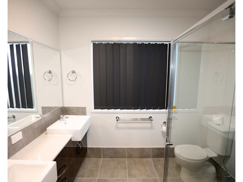 20  Rosseau Street, Bells Creek QLD 4551