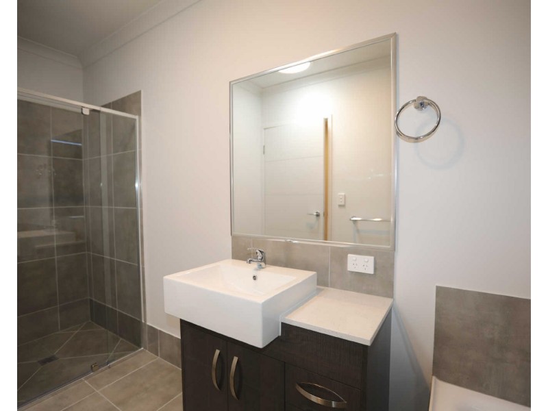 20  Rosseau Street, Bells Creek QLD 4551