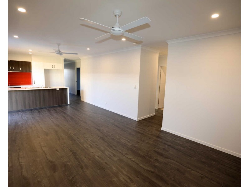 20  Rosseau Street, Bells Creek QLD 4551