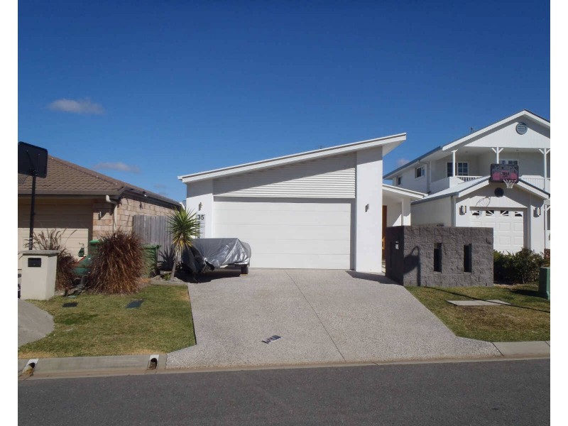 35  Gairdner Street, Caloundra West QLD 4551