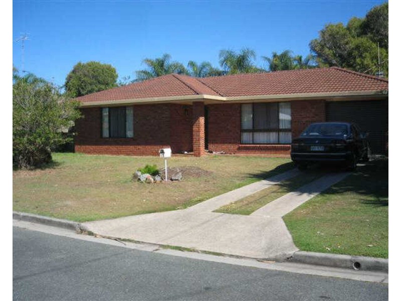 15 Satinbird Place, Bokarina QLD 4575