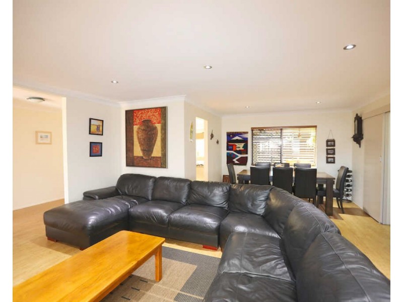 6 Marena Court, Currimundi QLD 4551