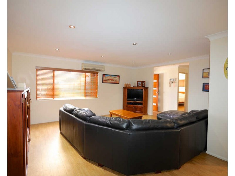 6 Marena Court, Currimundi QLD 4551