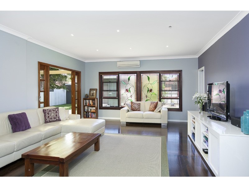 41 Davidson Avenue, Woonona NSW 2517