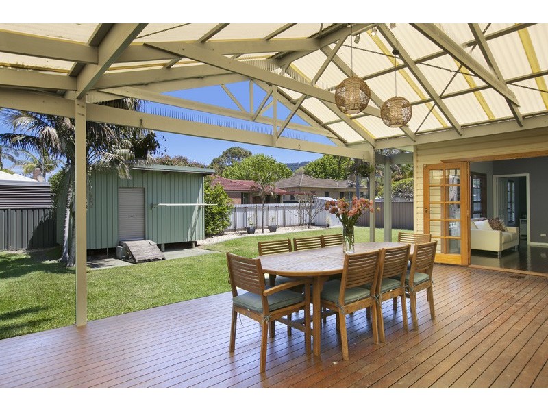 41 Davidson Avenue, Woonona NSW 2517