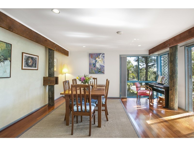 6 Sturt Place, Bulli NSW 2516