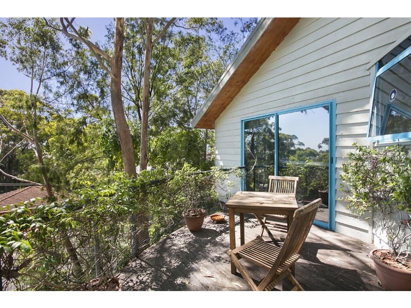 6 Sturt Place, Bulli NSW 2516