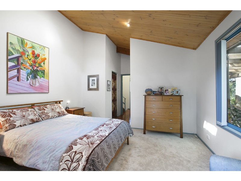 6 Sturt Place, Bulli NSW 2516