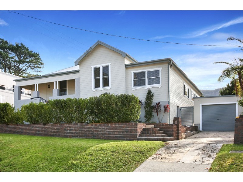 29 The Lookout, Thirroul NSW 2515