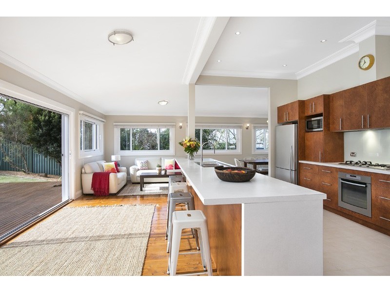 29 The Lookout, Thirroul NSW 2515