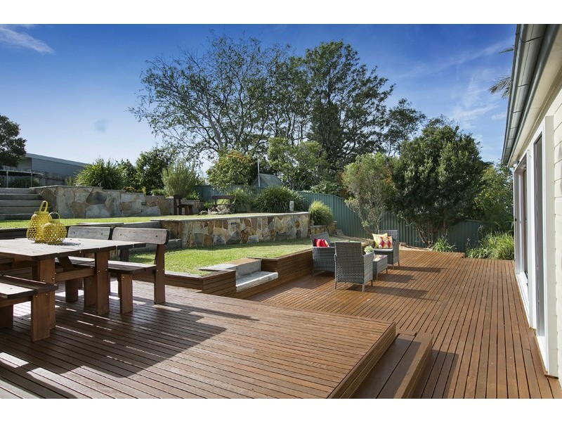 29 The Lookout, Thirroul NSW 2515