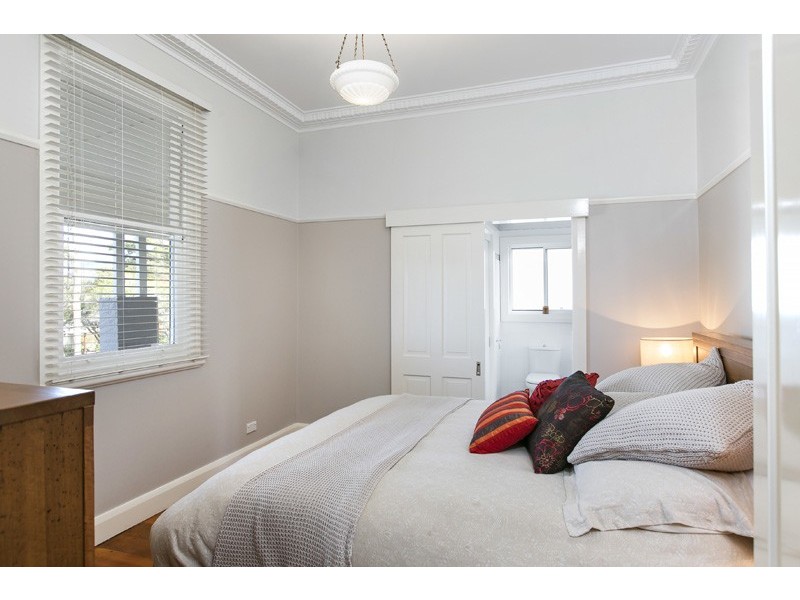 29 The Lookout, Thirroul NSW 2515