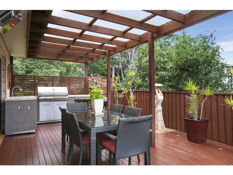 12 Jaraga Circuit, Thirroul NSW 2515