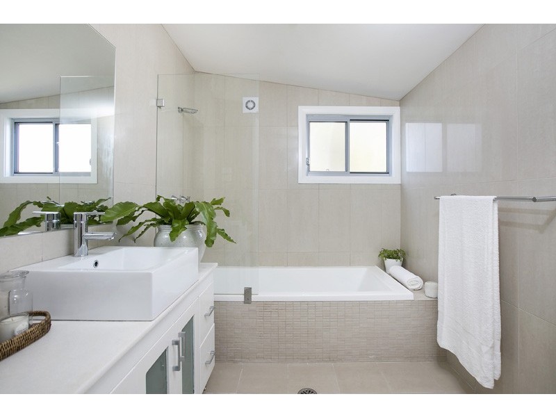 38 The Grove, Austinmer NSW 2515