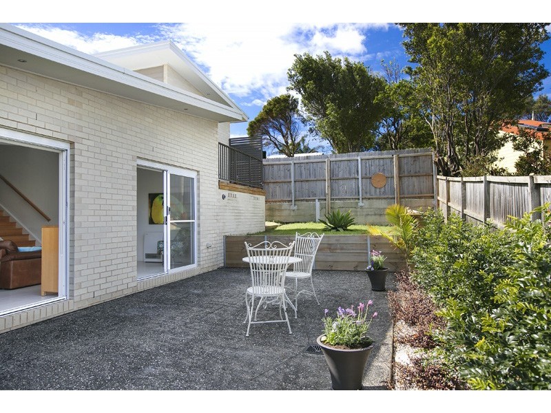 2/9 Mountain Road, Austinmer NSW 2515