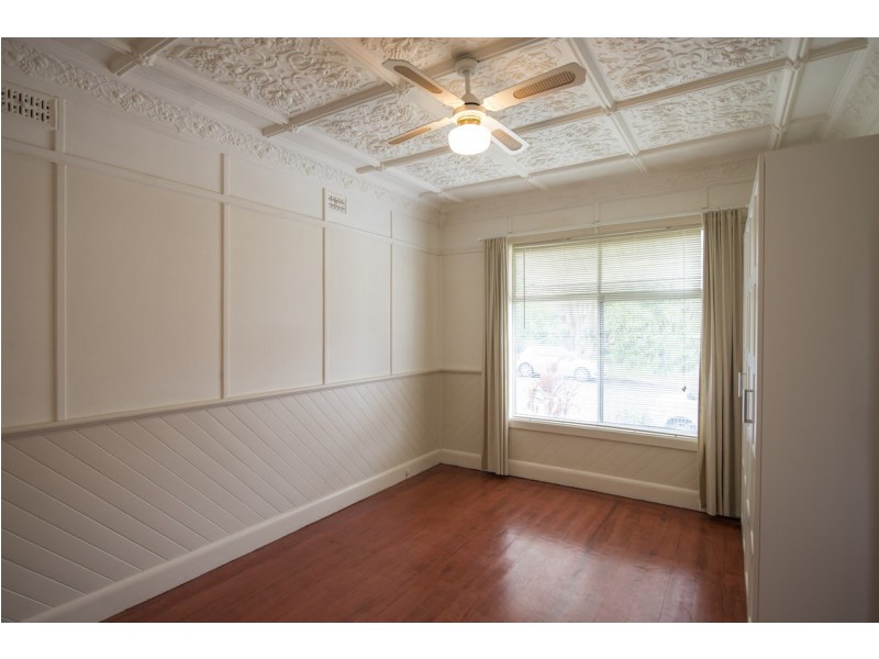 5 George Street, Thirroul NSW 2515