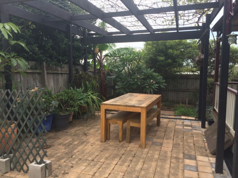 2a Seaview Terrace, Thirroul NSW 2515