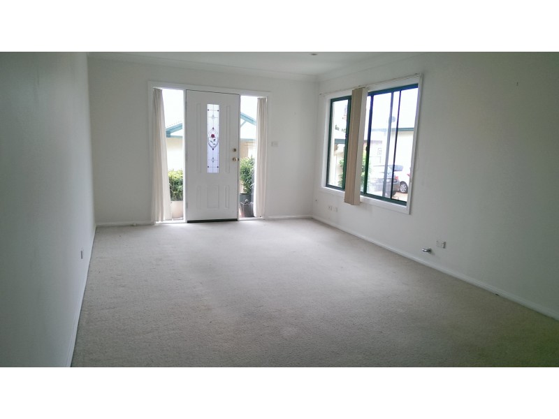 8/232-234 Princes Highway, Bulli NSW 2516