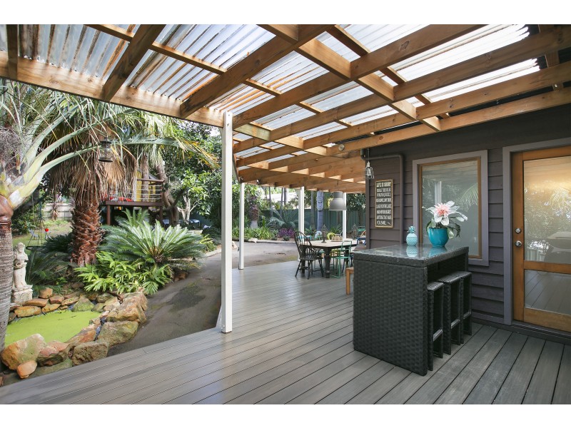 4 Coast Street, Thirroul NSW 2515