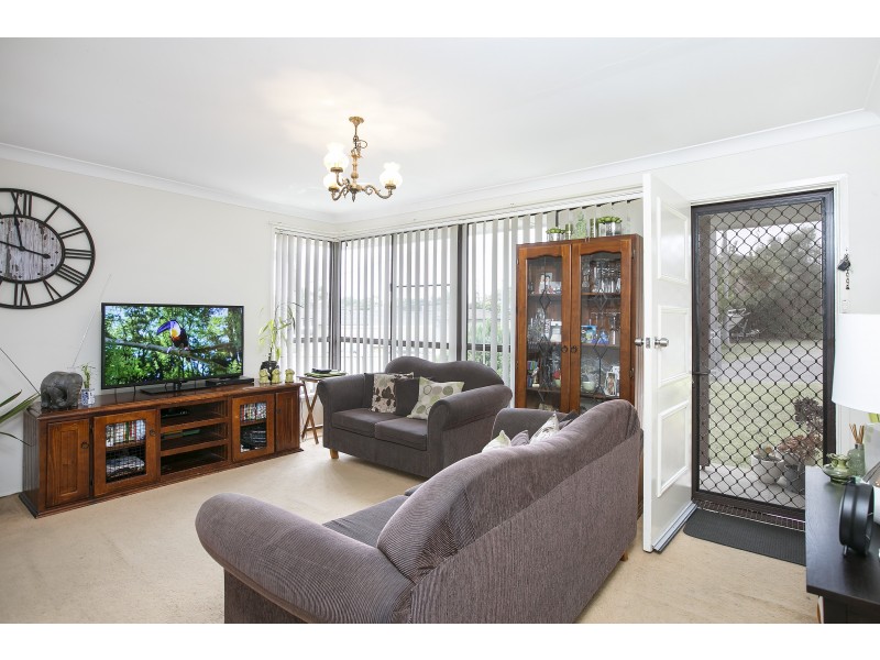8 Thrower Avenue, Mount Warrigal NSW 2528