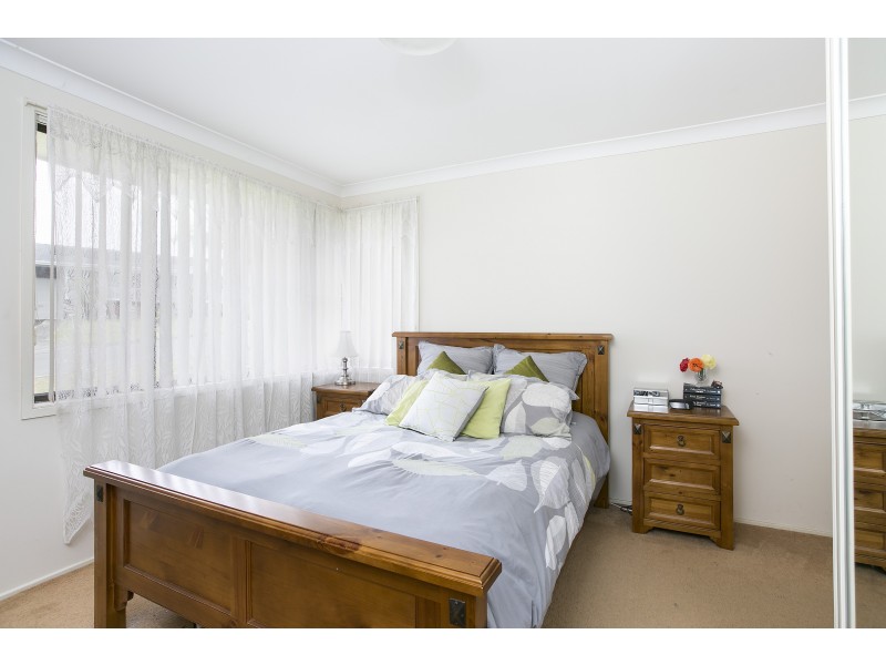8 Thrower Avenue, Mount Warrigal NSW 2528