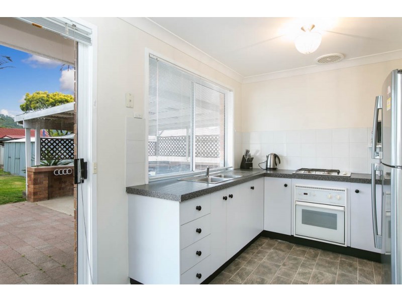 20 Paperbark Street, Albion Park Rail NSW 2527
