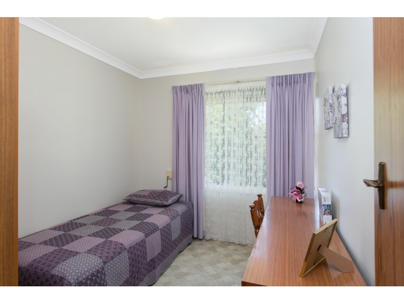 3 Theile Place, Mount Warrigal NSW 2528