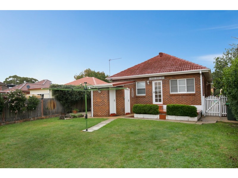 5 Gowan Brae Avenue, Mount Ousley NSW 2519