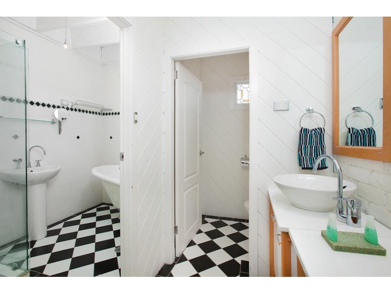 34 Addison Street, Shellharbour NSW 2529