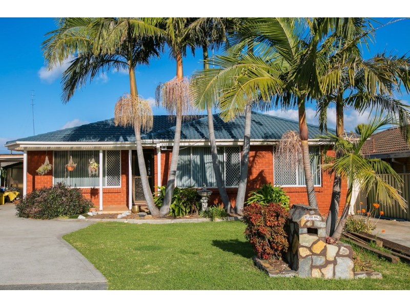 7 Howell Avenue, Kanahooka NSW 2530