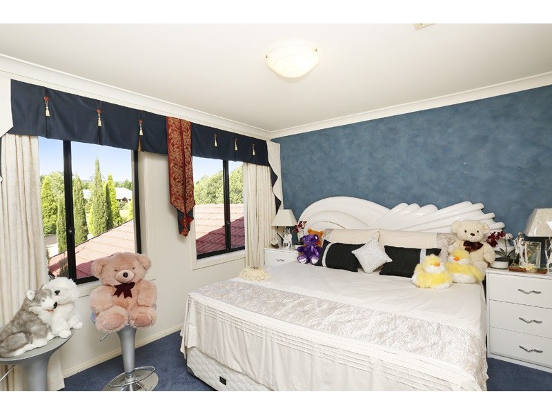 2 Carisbrooke Row, Bowral NSW 2576