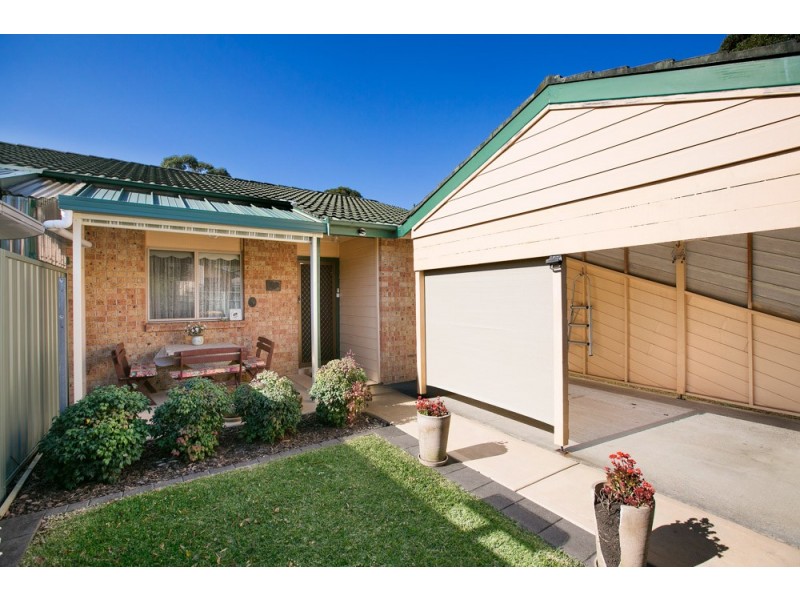 16/12 Bellbird Close, Barrack Heights NSW 2528