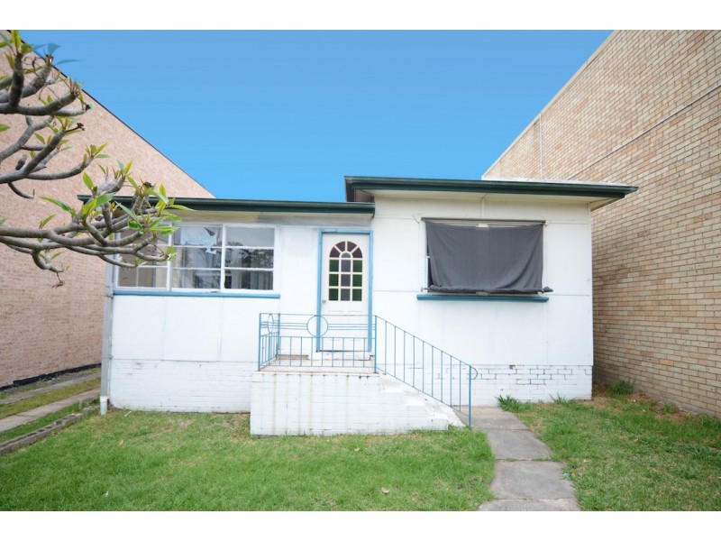 15 Addison Street, Shellharbour NSW 2529