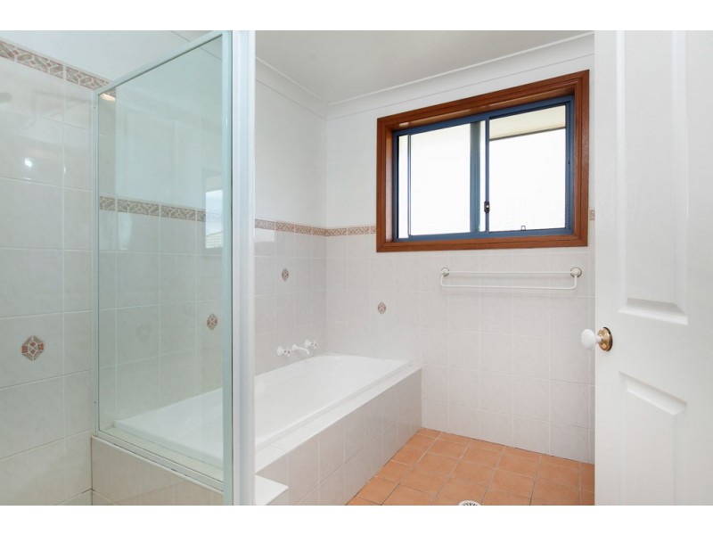 5 Hartog Court, Shell Cove NSW 2529