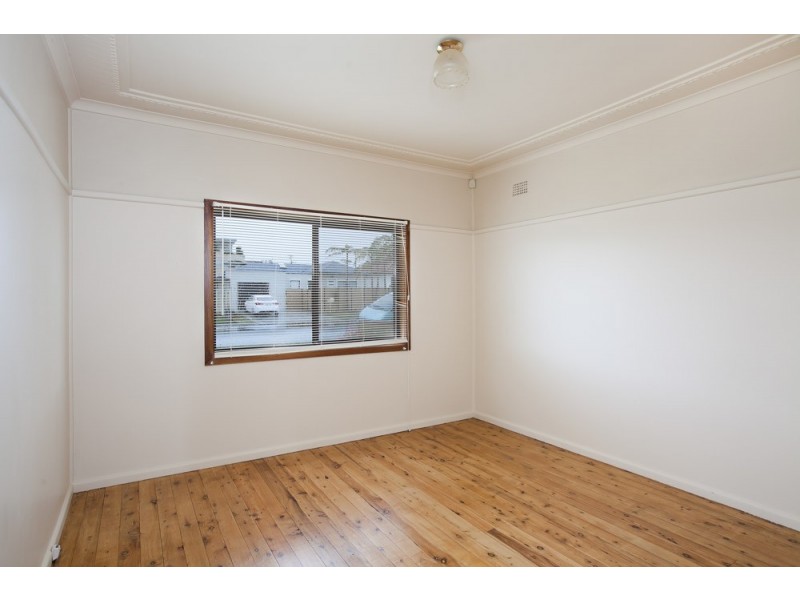 160 Pur Pur Avenue, Lake Illawarra NSW 2528