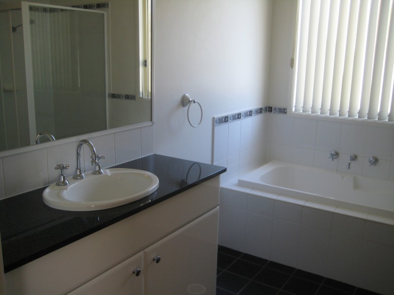 7 Rottnest Close, Shell Cove NSW 2529