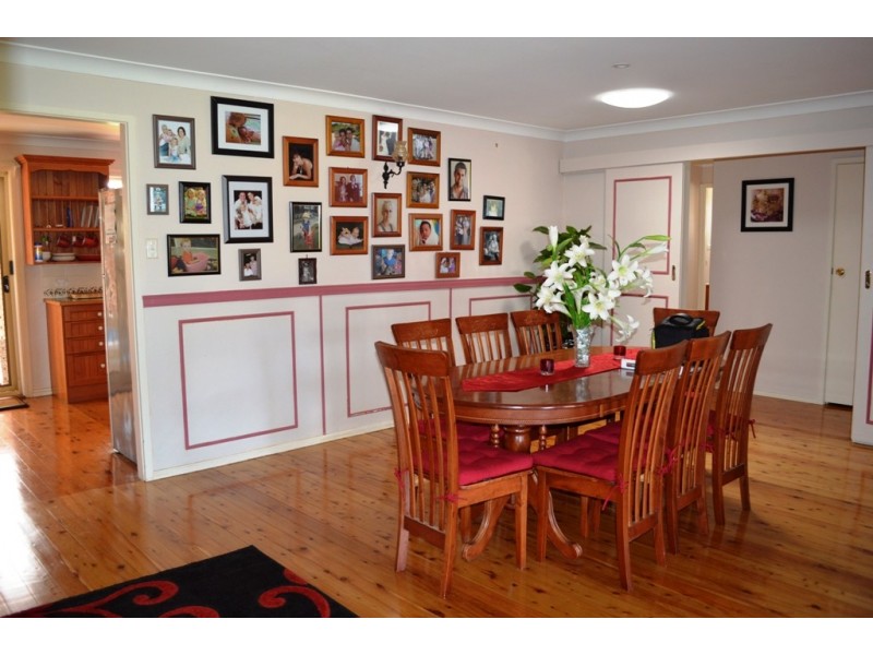 3 Fir Crescent, Albion Park Rail NSW 2527