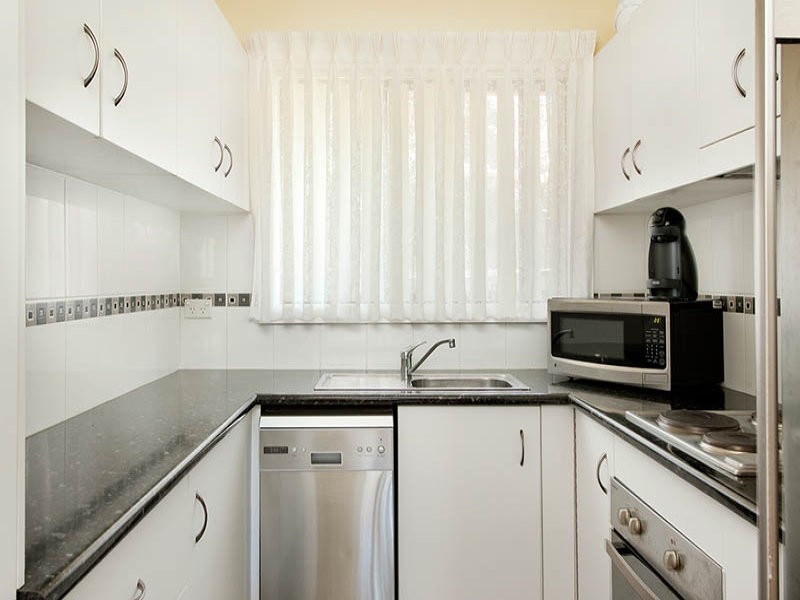 2/32 George Street, Warilla NSW 2528