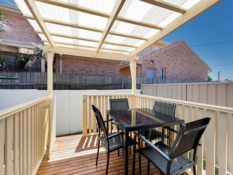 2/32 George Street, Warilla NSW 2528