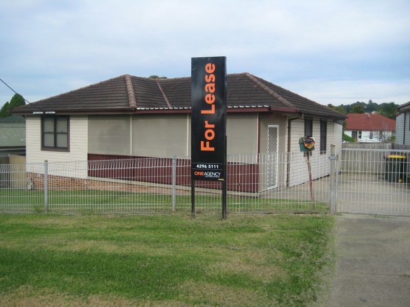 1 Elouera Street, Lake Illawarra NSW 2528