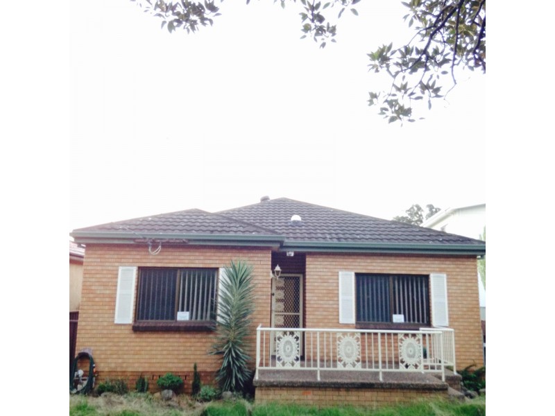 180 Lakeview Parade, Primbee NSW 2502