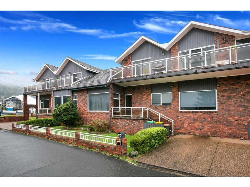 2/195 Lawrence Hargrave Drive, Thirroul NSW 2515