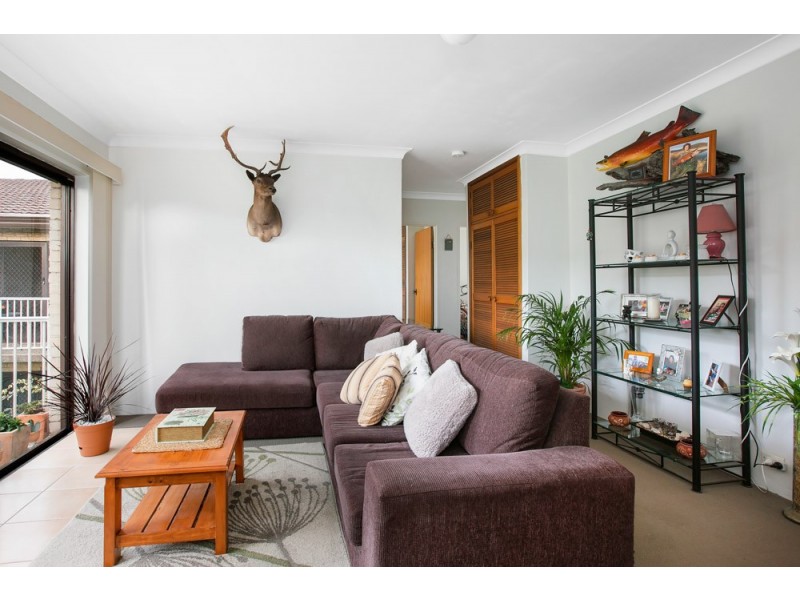 11/46 Peterborough Avenue, Lake Illawarra NSW 2528