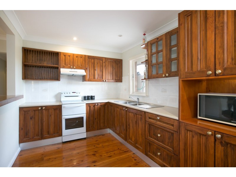 33 Culgoa Crescent, Koonawarra NSW 2530