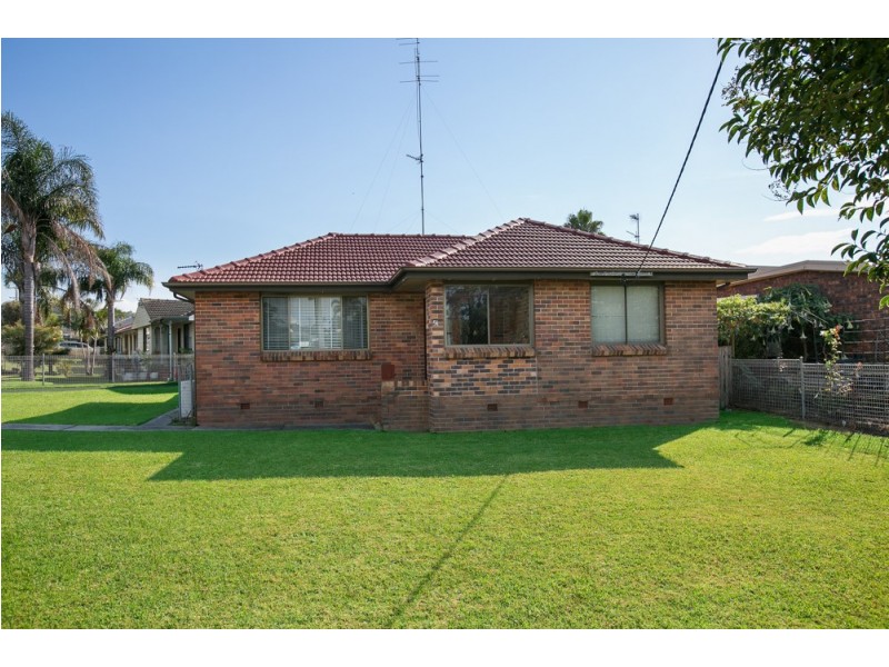 51 Garrard Avenue, Mount Warrigal NSW 2528