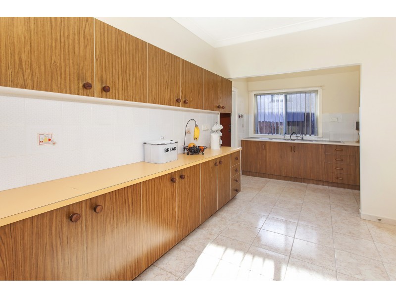 14 Parker Street, Port Kembla NSW 2505