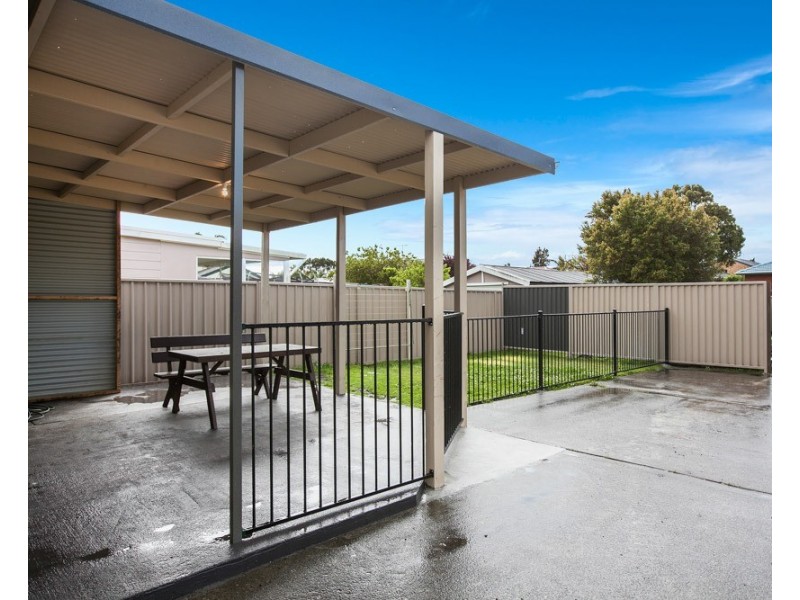 13 Terry Avenue, Warilla NSW 2528