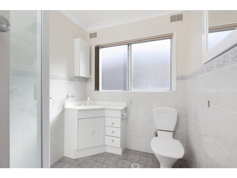 1 Carinmoney Avenue, Warilla NSW 2528