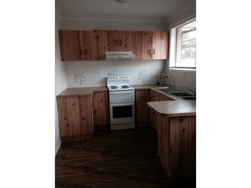 3/275 Shellharbour Road, Barrack Heights NSW 2528
