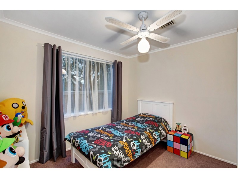 14 Sandy Wynd, Kilsyth South VIC 3137